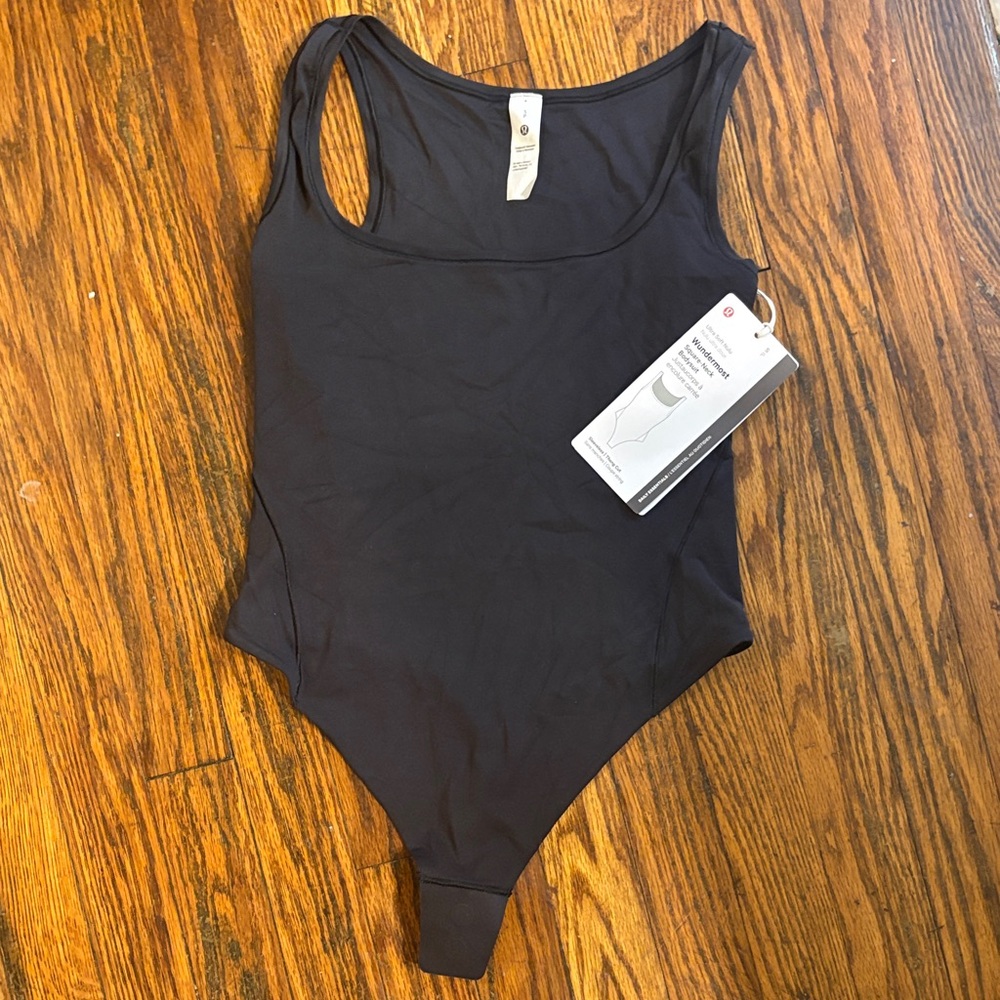 🎉NWT! Lululemon Black Square-Neck Sleeveless Bodysuit Wundermost Nulu